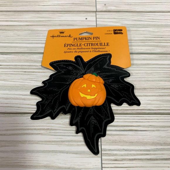Vintage Hallmark Pumpkin Resin Pin New - Picture 1 of 4